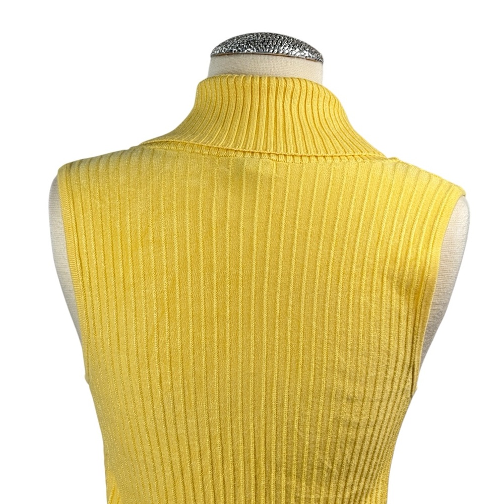 Cache Yellow‎ V-Neck Sweater - Picture 4 of 5